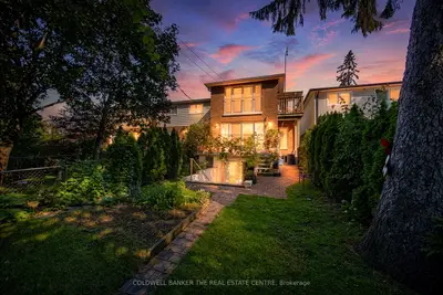 15 Craiglee Drive, Toronto, On M1n 2l7