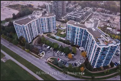 360 Watson Street W 105, Whitby, On L1n 9g2