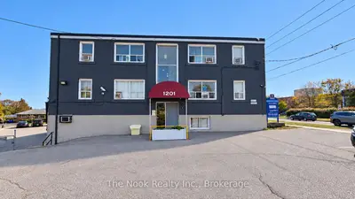 1201 Cedar Street 7, Oshawa, On L1j 3p1