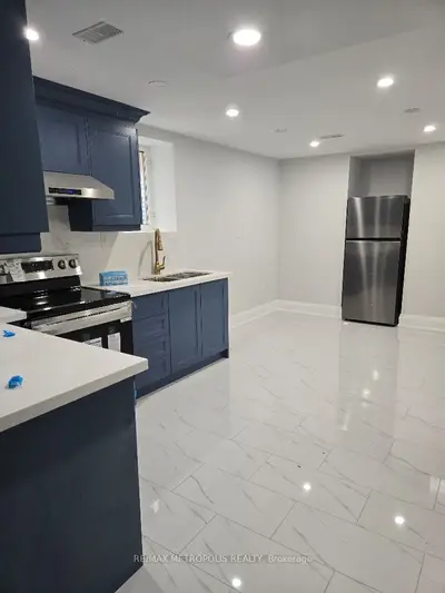 1136 Enchanted Crescent Basement, Pickering, On L1x 0h1