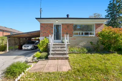 3 Armada Court, Toronto, On M1g 1w9