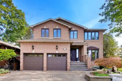79 Bennett Road, Toronto, On M1e 3y4