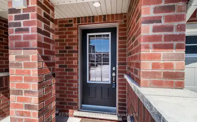 2560 Barbarolli Path 109, Oshawa, On L1l 0p9