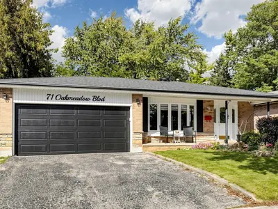 71 Oakmeadow Boulevard, Toronto, On M1e 4g6