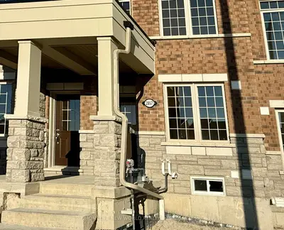 2857 Whites Road, Pickering, On L0x 0p4