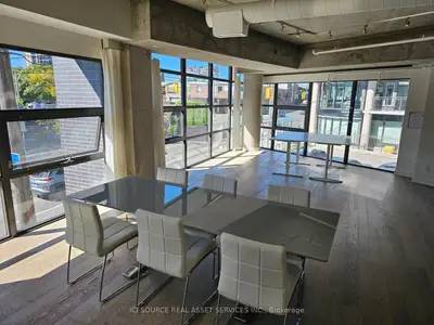 321 Carlaw Avenue 205, Toronto, On M4m 2s1