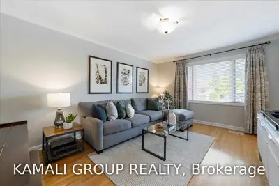 714 Gilbert Street W Main, Whitby, On L1n 1s2