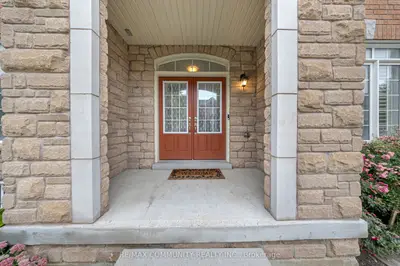 58 Garrardview Street, Ajax, On L1z 0l5