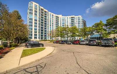 360 Watson Street W 308, Whitby, On L1n 9g2