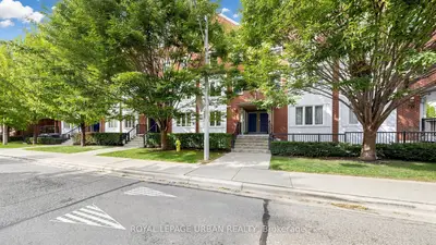76 Munro Street 2, Toronto, On M4m 2s9