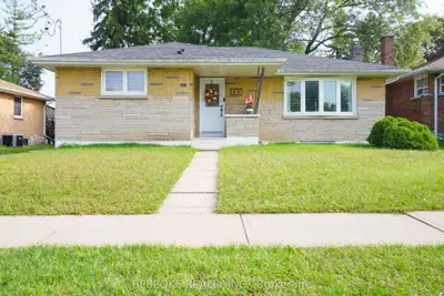 423 Miller Avenue Bsmt, Oshawa, On L1j 2s8