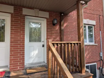 736 Kingston Road 3, Toronto, On M4e 1r7