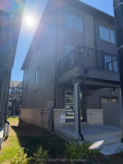 1023 Honeycomb Path, Oshawa, On L1l 0x1