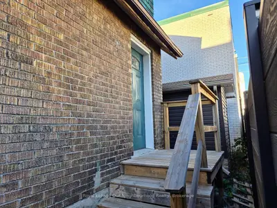 11 Colborne Street W Main, Oshawa, On L1g 1l3