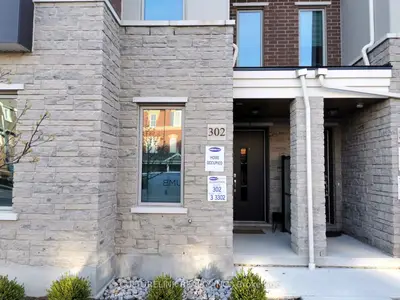 1034 Reflection Place 302, Pickering, On L1x 0l1