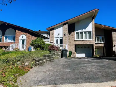 6 Snowhill Crescent, Toronto, On M1s 3t5