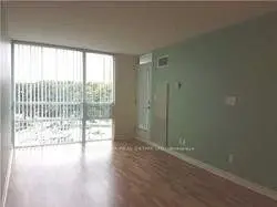 88 Grangeway Avenue 1010, Toronto, On M1h 0a2