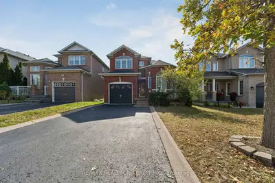 58 Lurosa Crescent, Whitby, On L1r 3a9