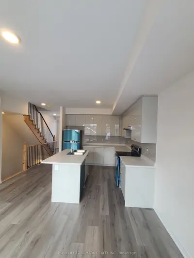 51 Bavin Street, Clarington, On L1c 7h5