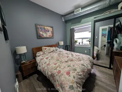 923 Kingston Road 2, Toronto, On M4e 1s6