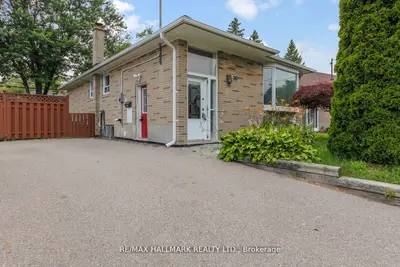 39 Stansbury Crescent Upper, Toronto, On M1k 4r7