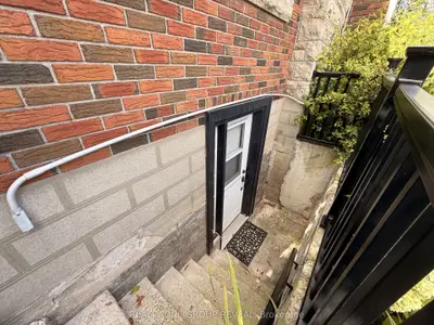 534 Eulalie Avenue Basement, Oshawa, On L1h 2c9