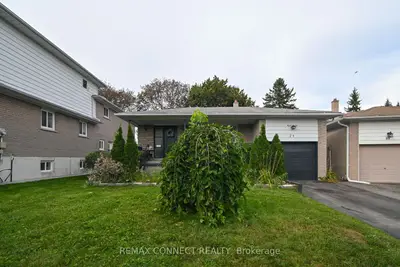 24 Lalton Place, Toronto, On M1e 1t4