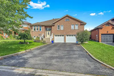 119 Elizabeth Street, Oshawa, On L1j 8l9