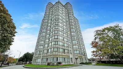 3233 Eglinton Avenue E 1611, Toronto, On M1j 3n6