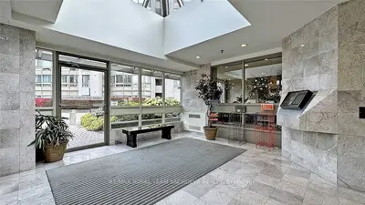 3233 Eglinton Avenue E 1611, Toronto, On M1j 3n6