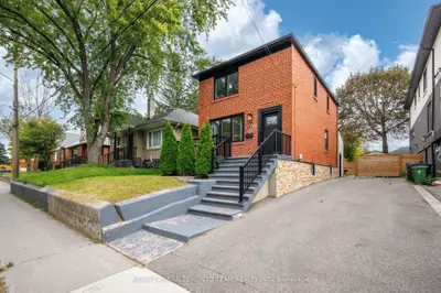 3517 St Clair Avenue E, Toronto, On M1k 1l4