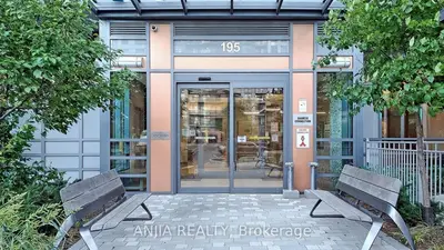 195 Bonis Avenue 912, Toronto, On M1t 0a5