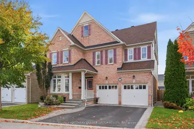 10 Weatherby Avenue, Ajax, On L1z 1r7