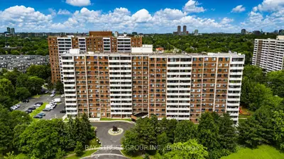 10 Stonehill Court 1207, Toronto, On M1w 2x8