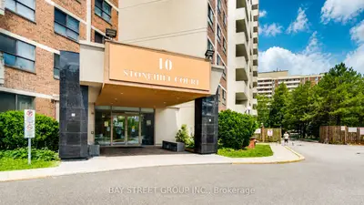10 Stonehill Court 1207, Toronto, On M1w 2x8