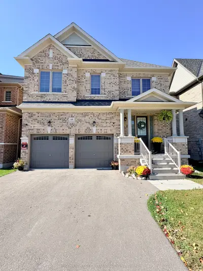94 Wamsley Crescent, Clarington, On L1b 1g9