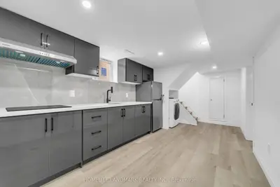 31a (basement) Laurel Avenue, Toronto, On M1k 3j3