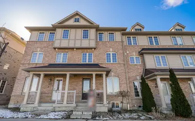 495 Rossland Road E, Ajax, On L1z 0k8