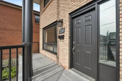 226 Mortimer Avenue, Toronto, On M4j 2c5