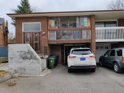 44 Lady Churchill Court, Toronto, On M1v 2j6