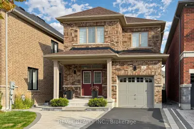 6 Dumaine Street, Whitby, On L1p 0g8