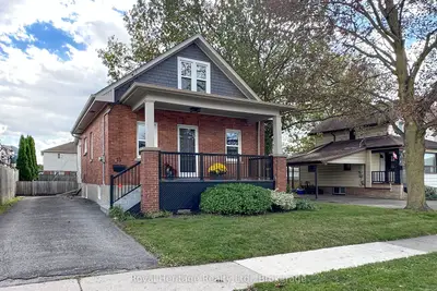 15 Russett Avenue, Oshawa, On L1g 3r4