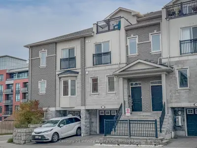 4 Dunsley Way, Whitby, On L1n 0l5