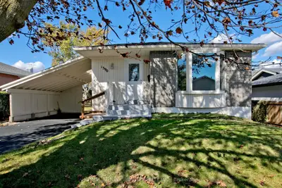 1390 Garvolin Avenue, Pickering, On L1w 1j6