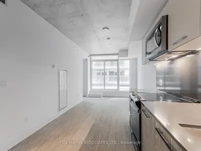 45 Baseball Place 206, Toronto, On M4m 0h1