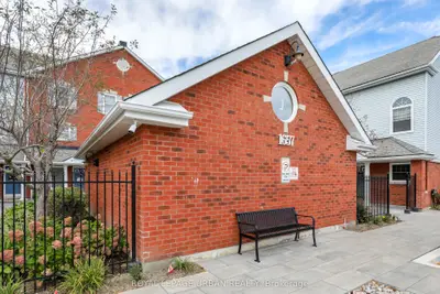 1657 Nash Road J1, Clarington, On L1e 1s8