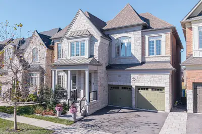10 Beaverdams Drive, Whitby, On L1p 0c3