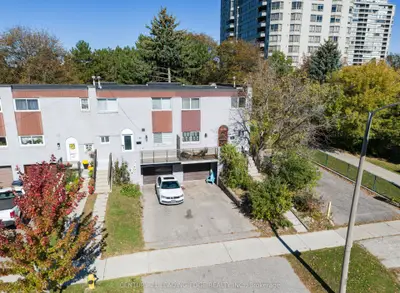 132 Bonis Avenue, Toronto, On M1t 2v2