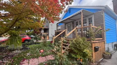 75 Vanbrugh Avenue Main, Toronto, On M1n 3t1