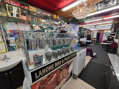 1435 Gerrard Street E, Toronto, On M4l 1z7